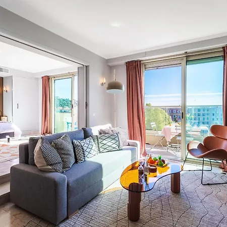 Apartment Plaza Terrace Ap4065 By Riviera Homes